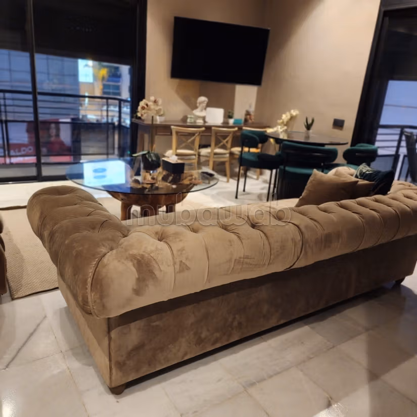 Appartement à louer à Maârif. 
2 grandes pièces. 
Meublé
