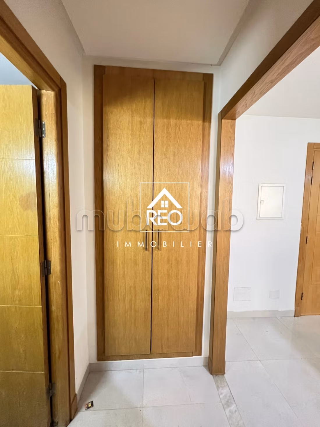 A Vendre: Un Appartement S1 Meuble à Cité Wahat
