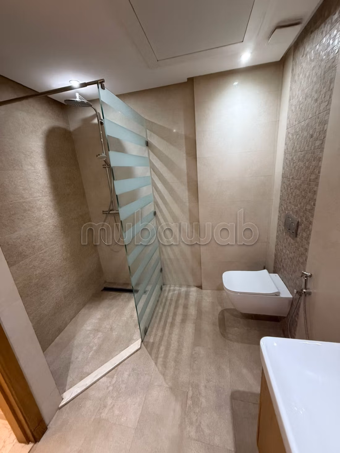 Nieuwe Luxe Gemeubileerd Appartement – 80 m² met Terrassen, Centrale Airconditioning & Domotica in Samlalia