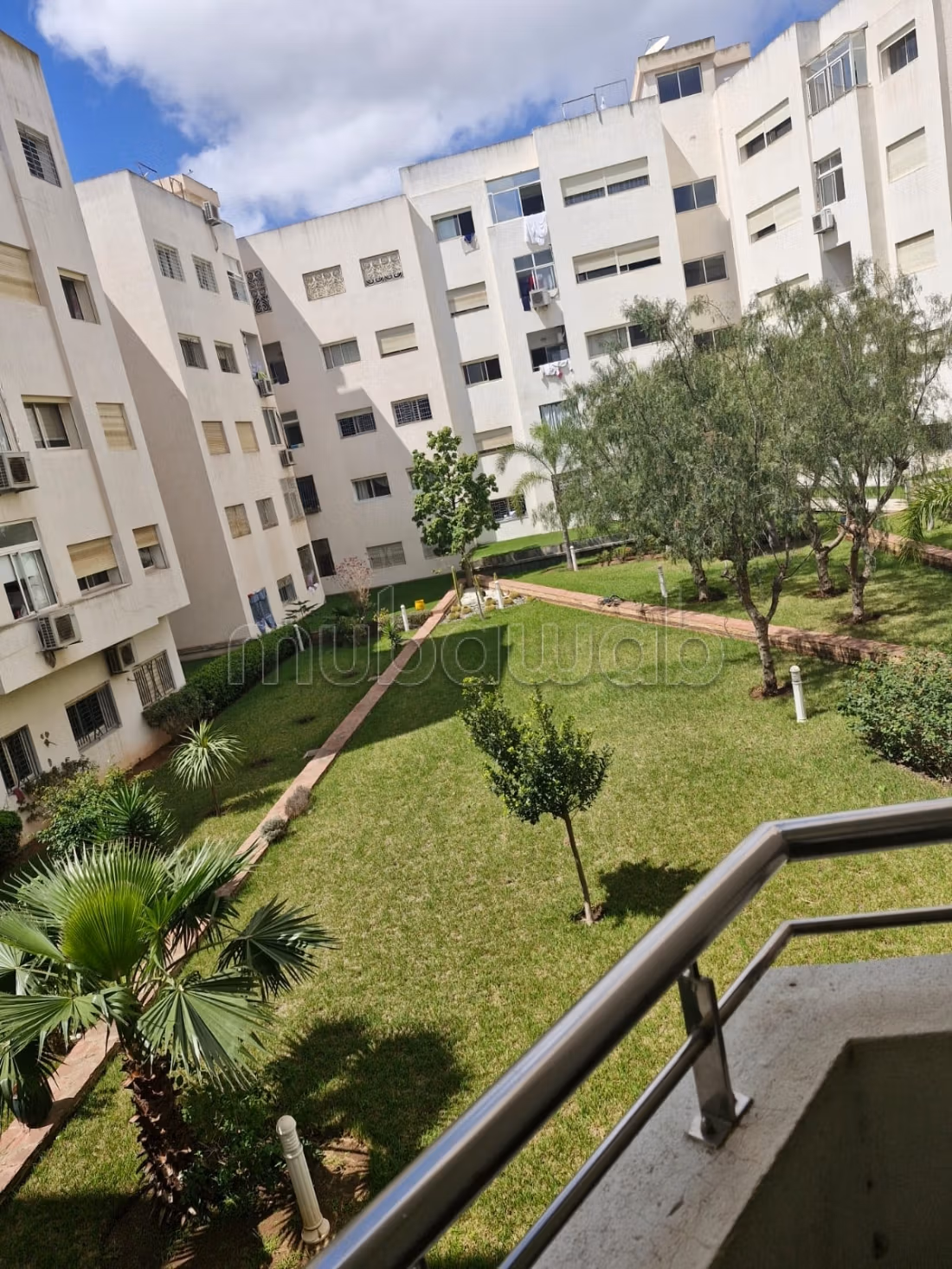 Superbe appartement vide à louer à Jnan Californie — 4