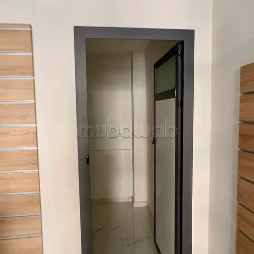 Negozio in vendita di 62.0 m² a Casablanca, Ospedali