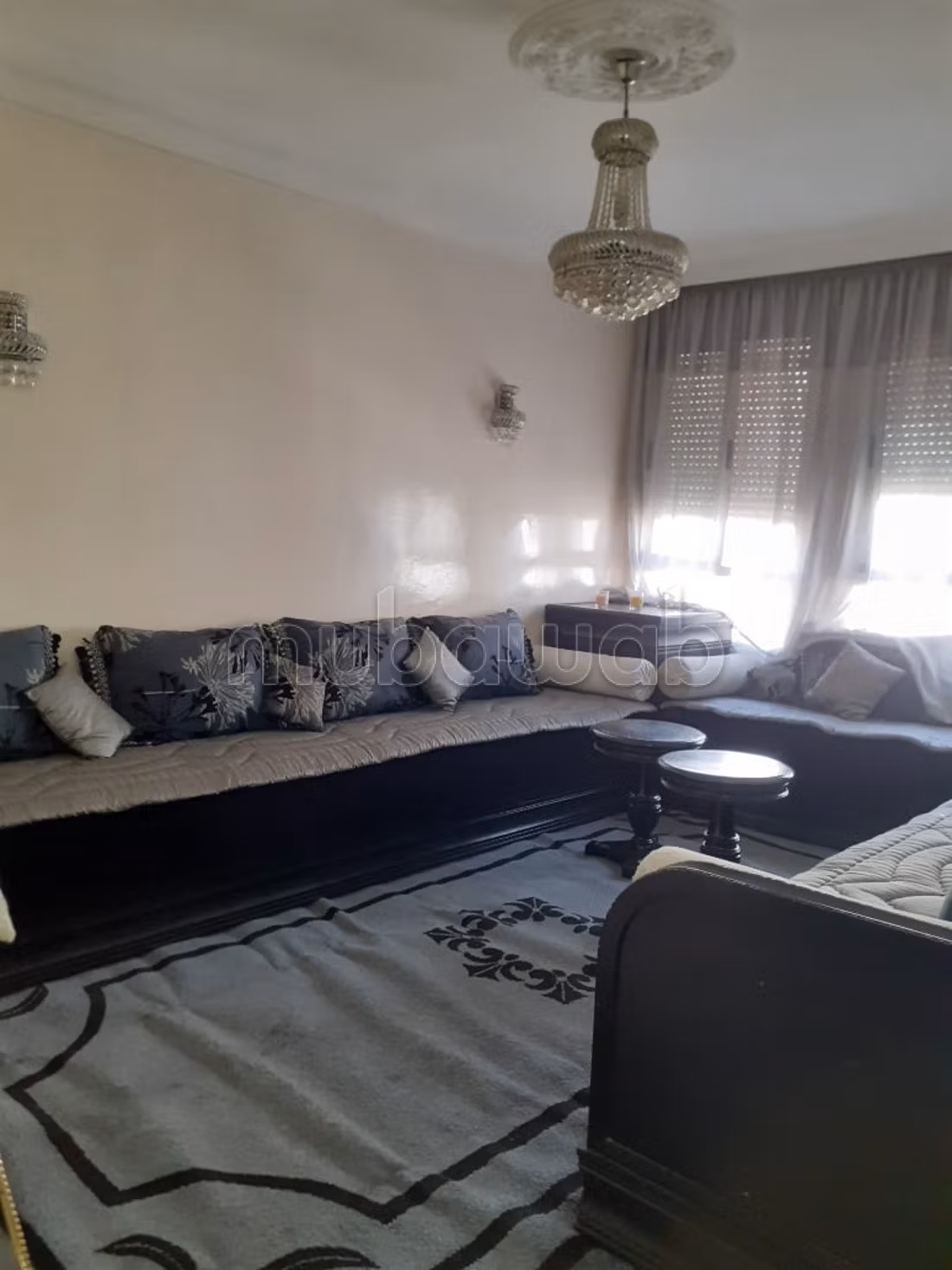 APPARTEMENT très propre dans un immeuble calme