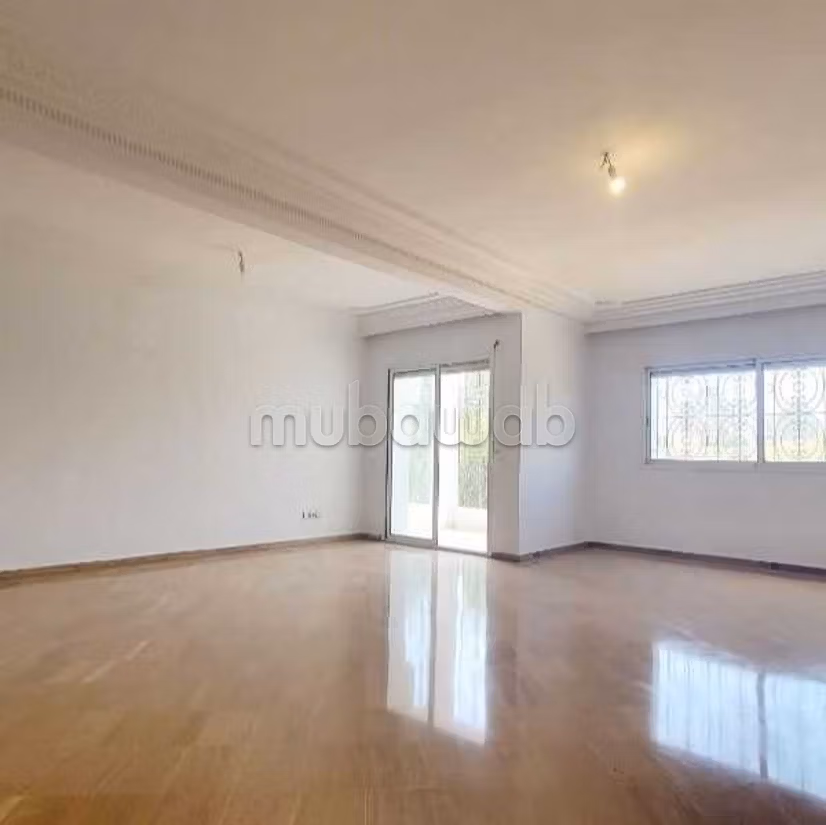 Appartement à Louer de 281.0 m² à Casablanca,
Hopitaux