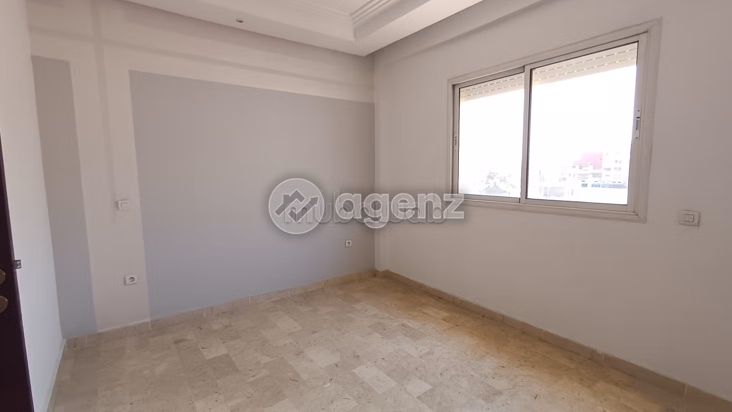 LES JARDINS D'OR Studio à vendre 57 m² Ain Borja Casablanca — 2