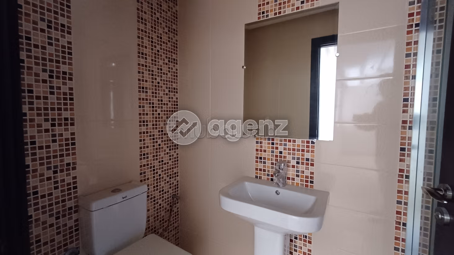LES JARDINS D'OR Studio à vendre 57 m² Ain Borja Casablanca — 5
