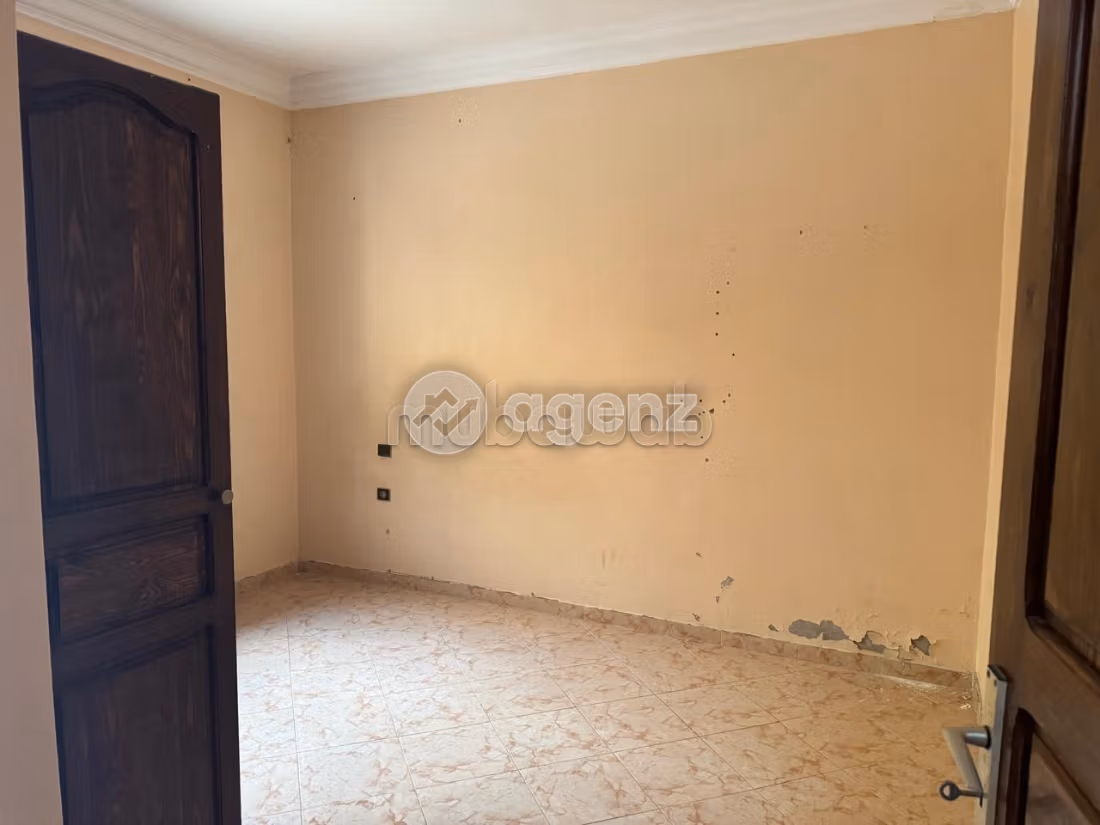 Villa 372 m² à Hay Salam — 11