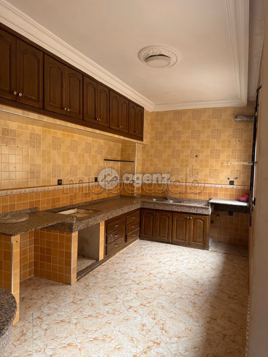 Villa 372 m² à Hay Salam — 19