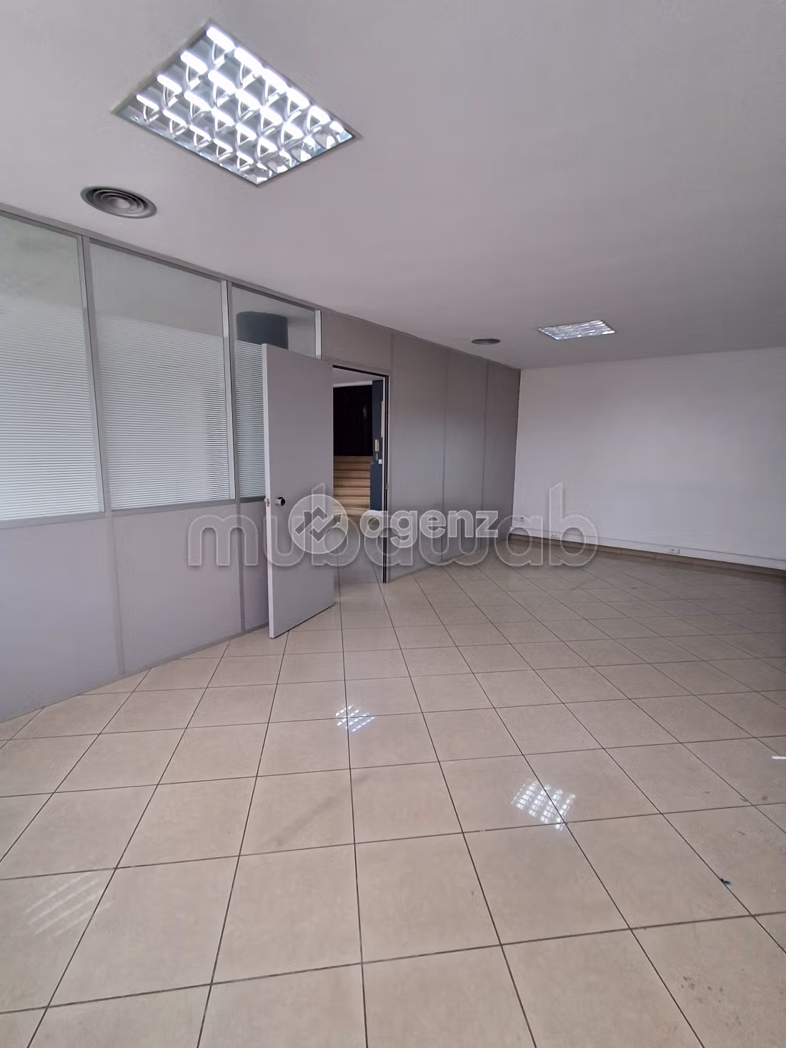 Office for rent 87 m² Breton Farm Casablanca