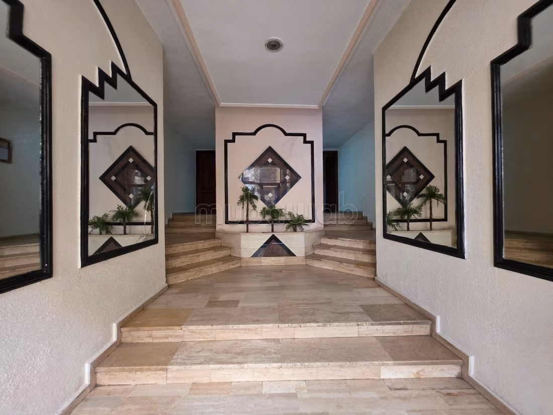 Appartement 168 m² à Bourgogne Ouest — 13