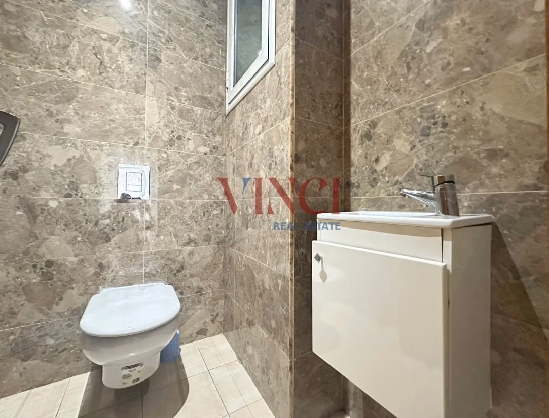 IN VENDITA Appartamento S2 sulle rive del lago 2