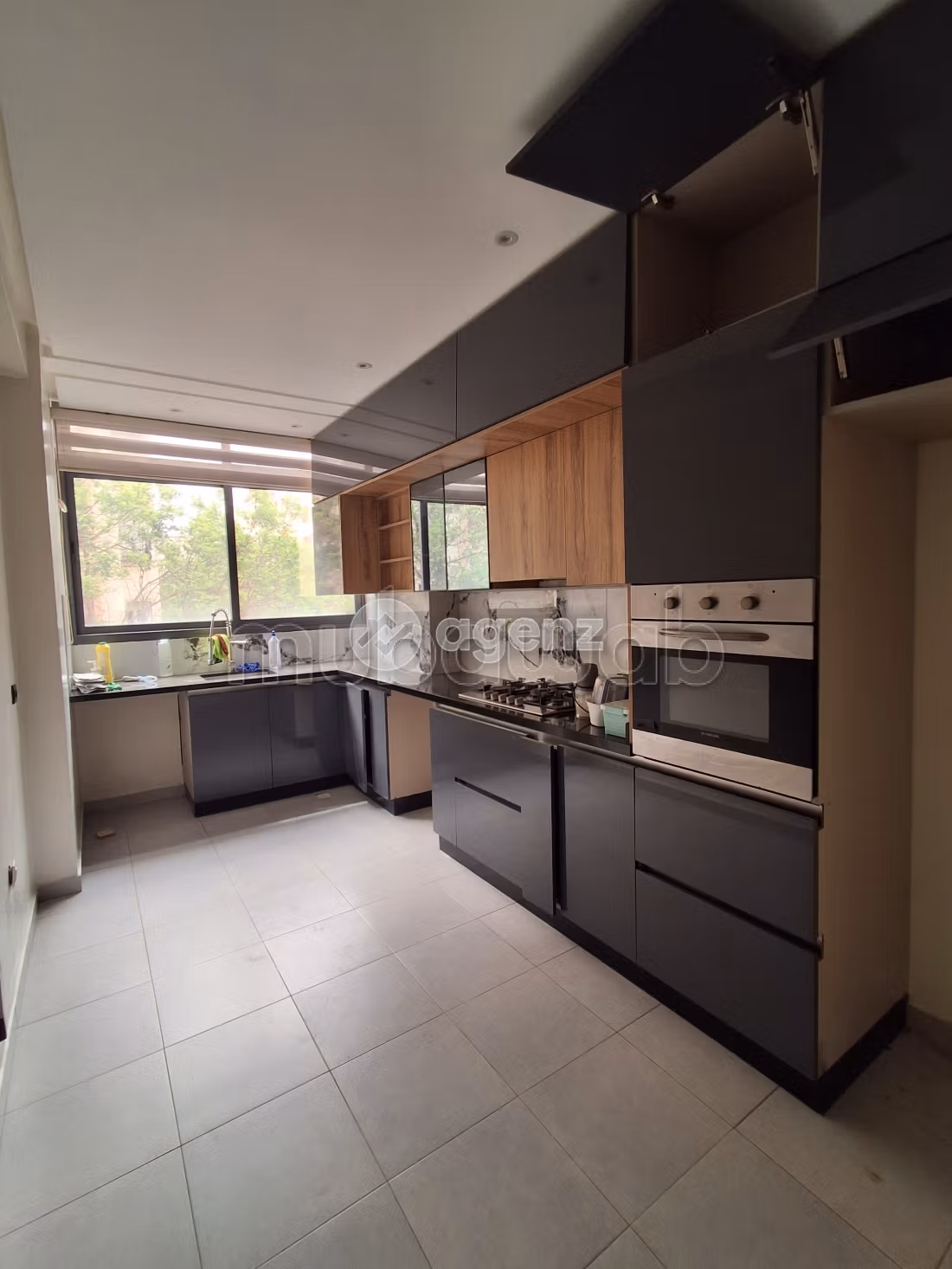 Appartamento in vendita 76 m², 2 camere Oulfa Casablanca