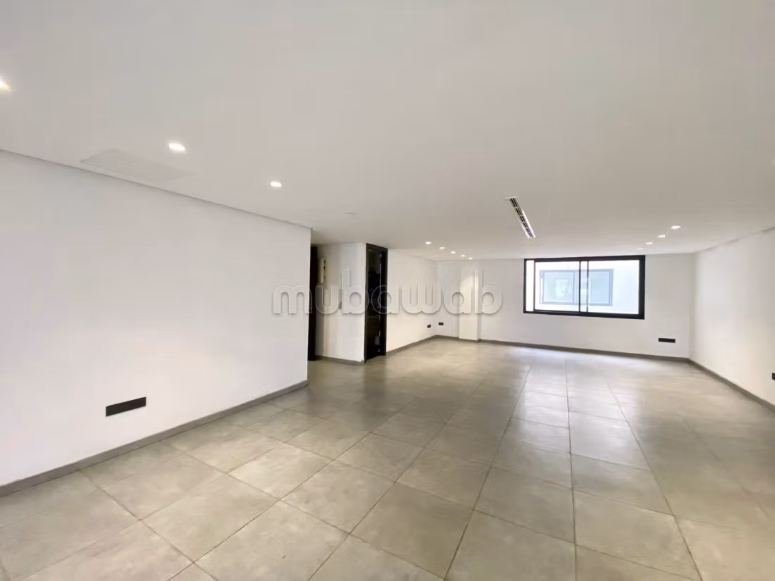 Ufficio di 100m2 Bd Zerktouni Bourgogne