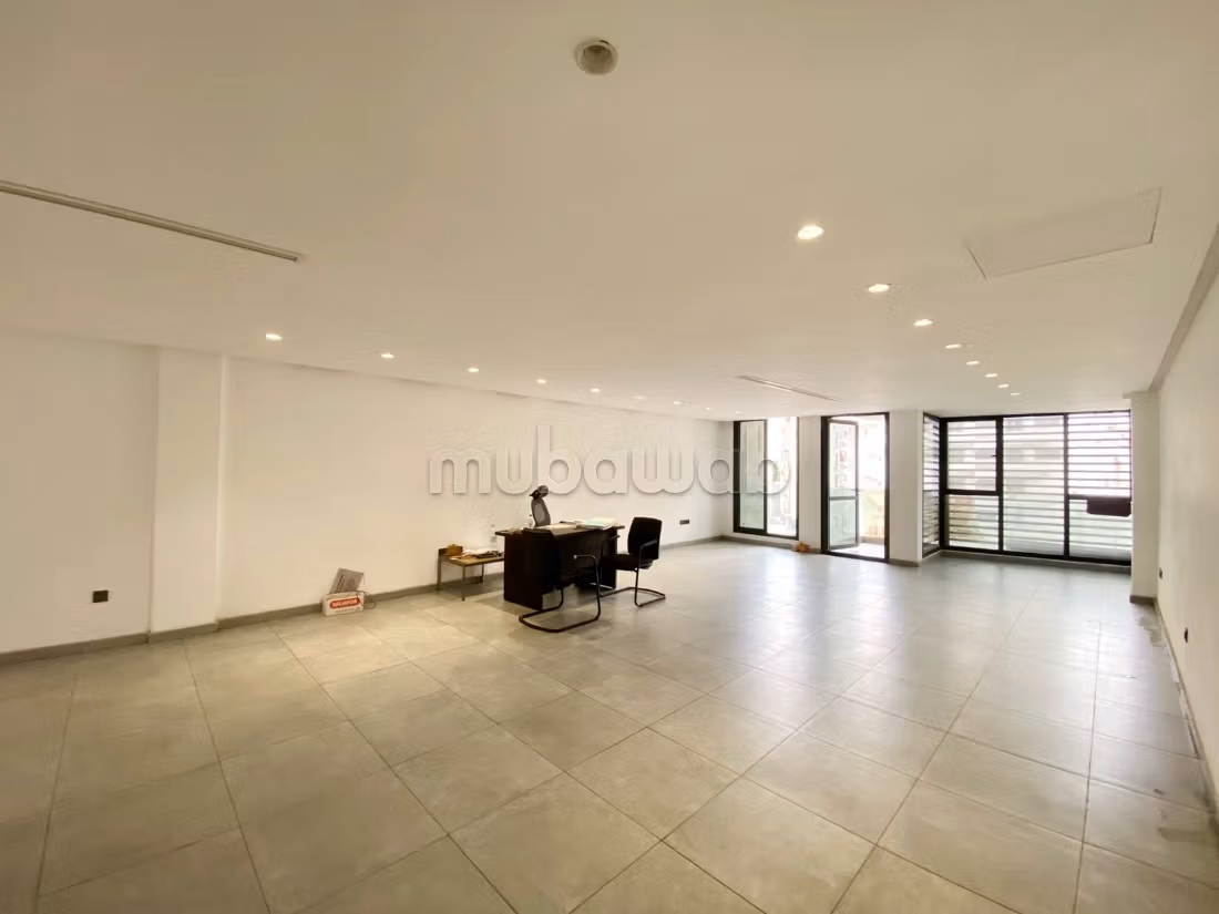 Ufficio di 100m2 Bd Zerktouni Bourgogne