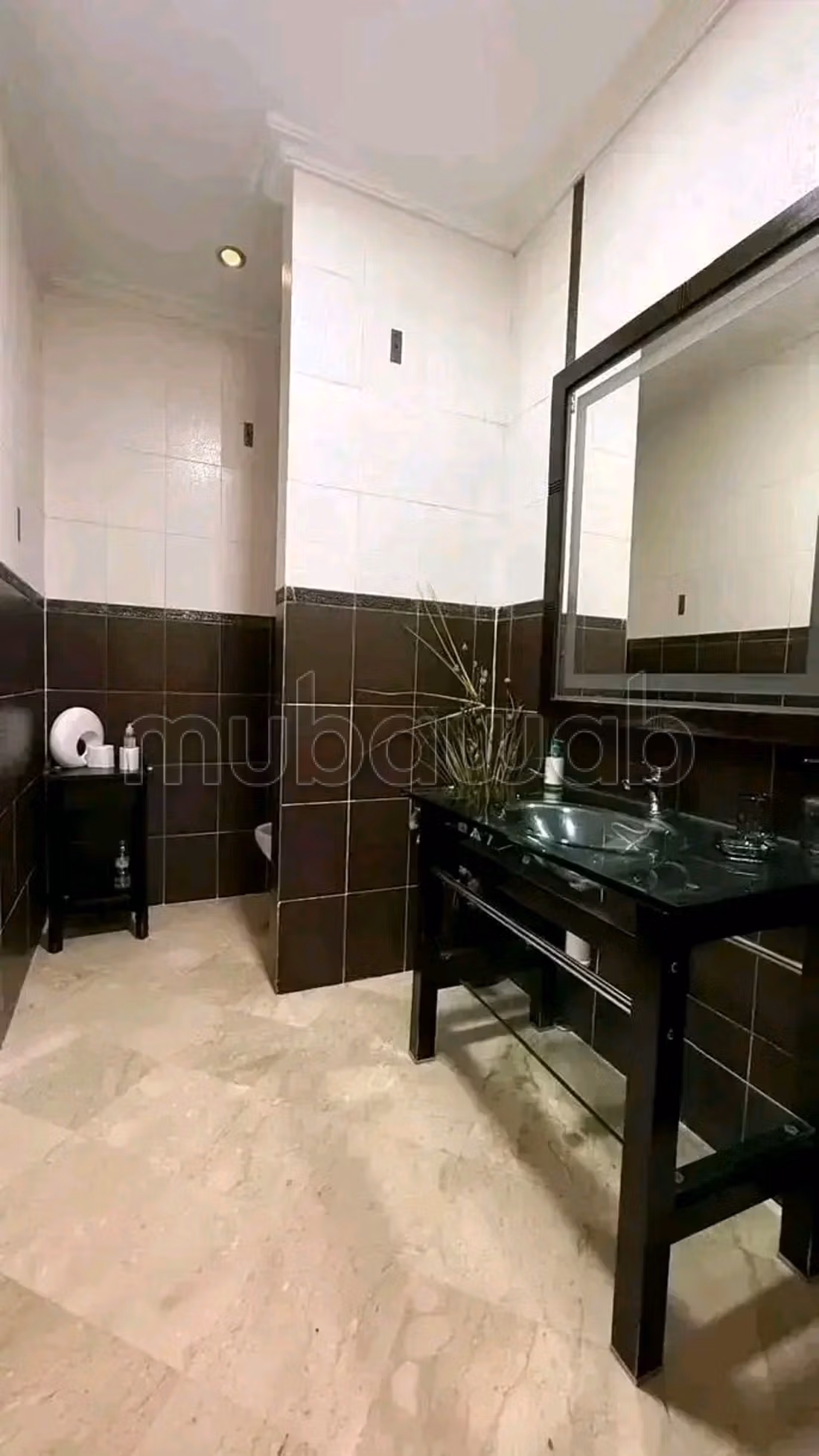 Appartement 600 m² f Illigh — 7