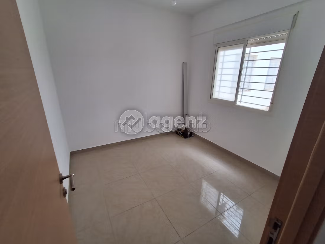 Appartement à vendre 70 m², 3 chambres Route Nationale Assilah Tanger