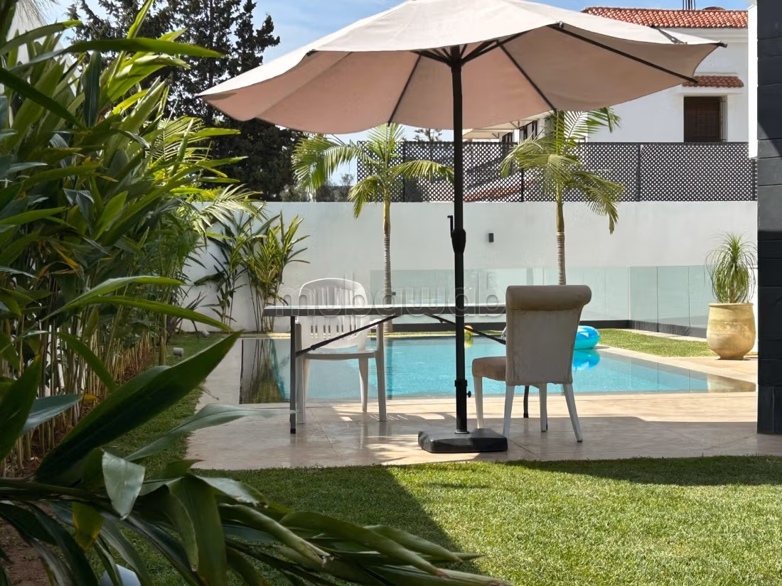 Villa arredata