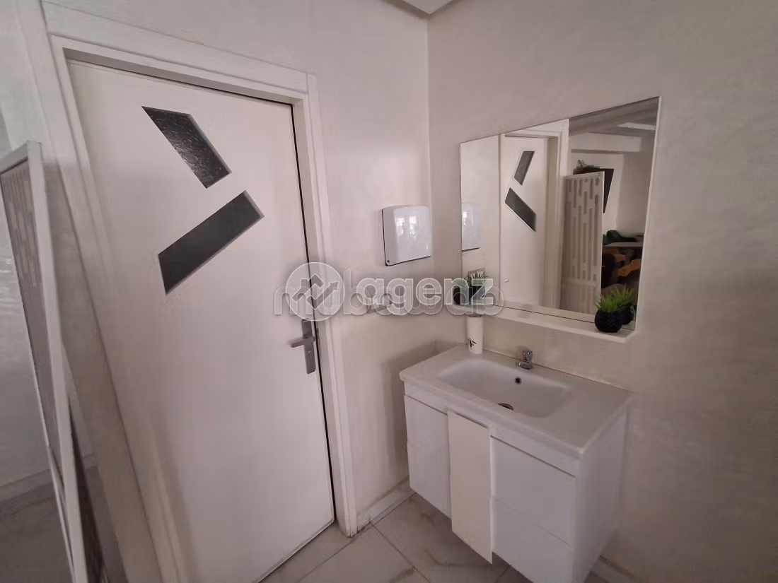 Commerce à vendre 66 m² Manar Tanger
