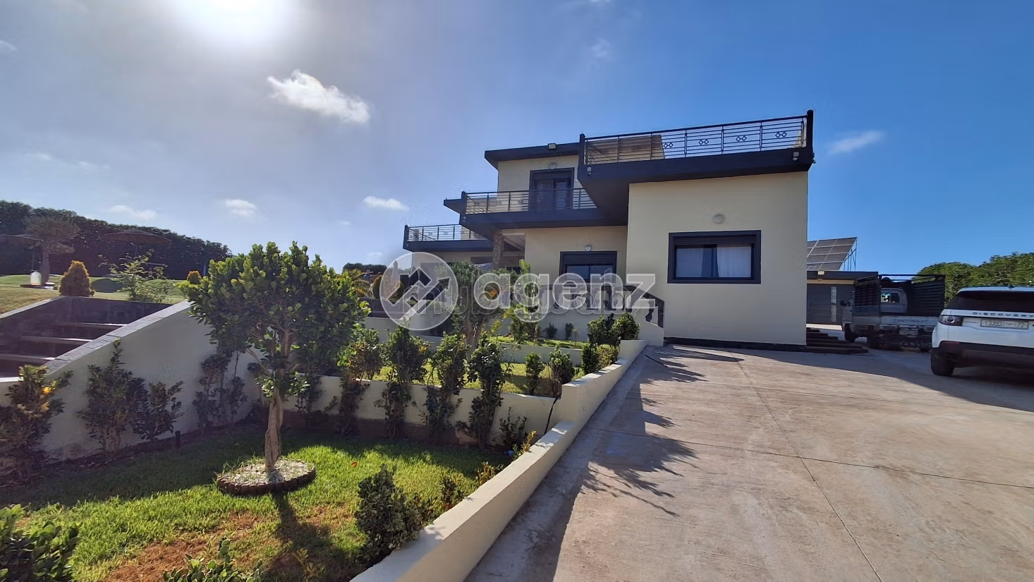 Villa for sale 1,060 m², 11 bedrooms Other El Jadida