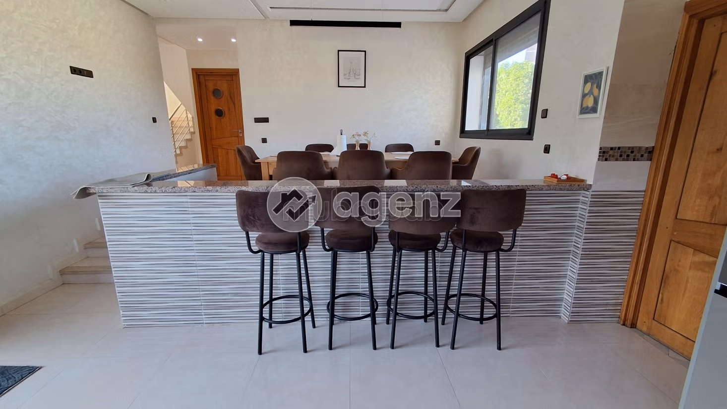 Villa for sale 1,060 m², 11 bedrooms Other El Jadida