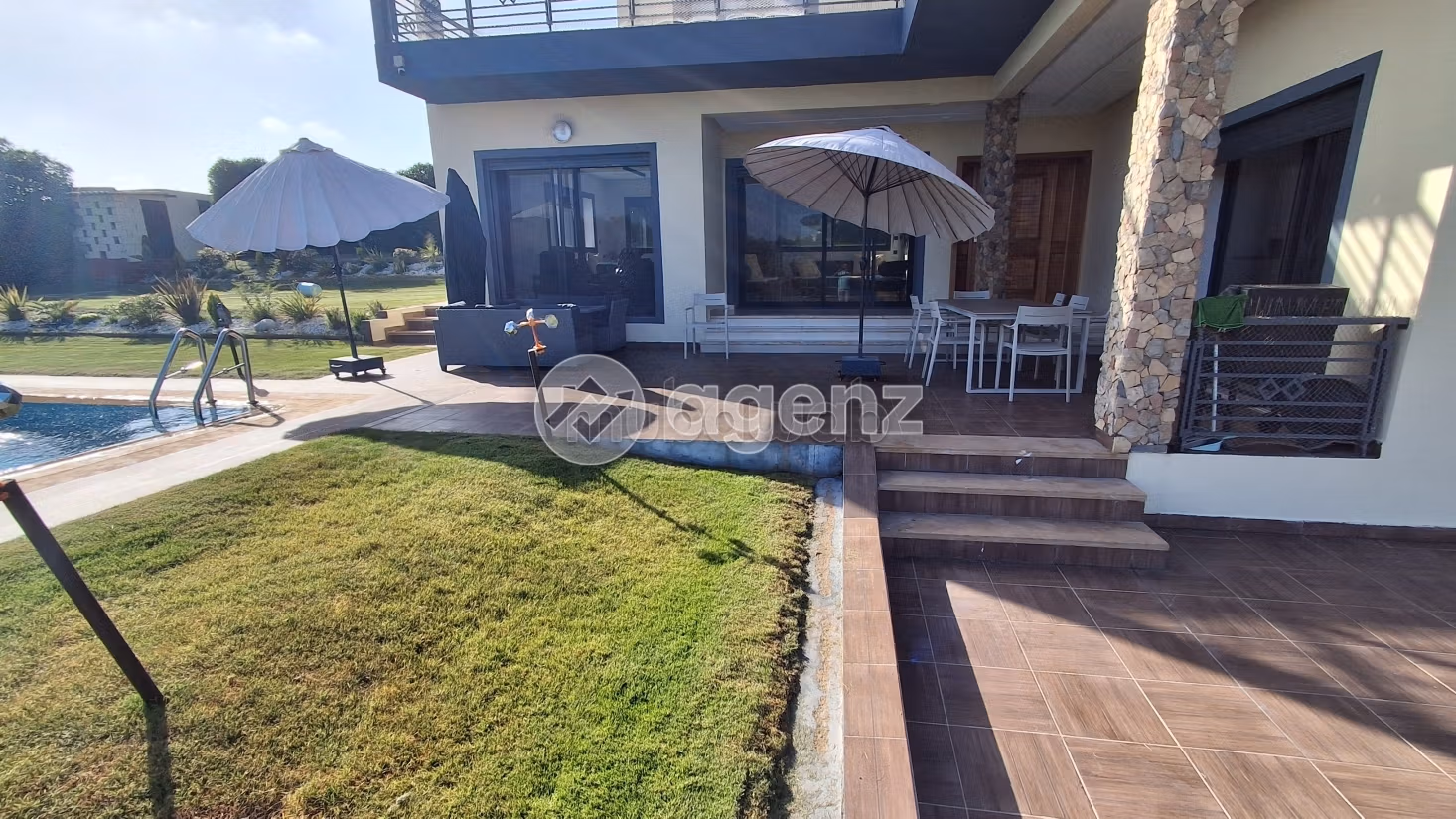 Villa for sale 1,060 m², 11 bedrooms Other El Jadida