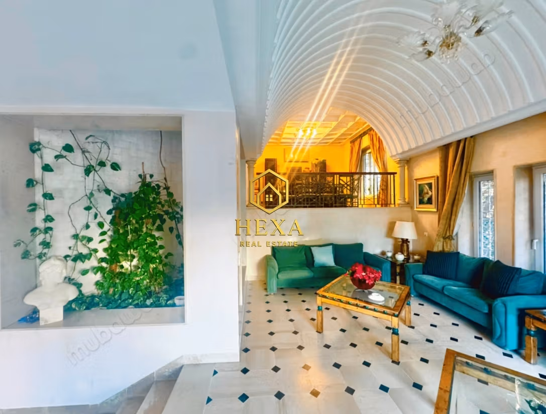 Villa S4 meublée avec piscine à La Marsa