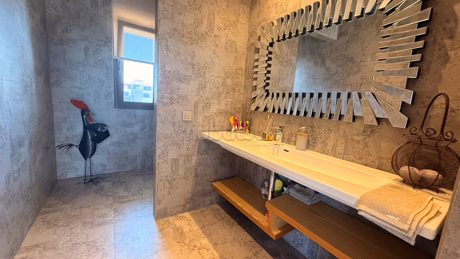 Villa di Prestigio in Vendita a Dar Bouazza – Vista Mare e 2 Piscine