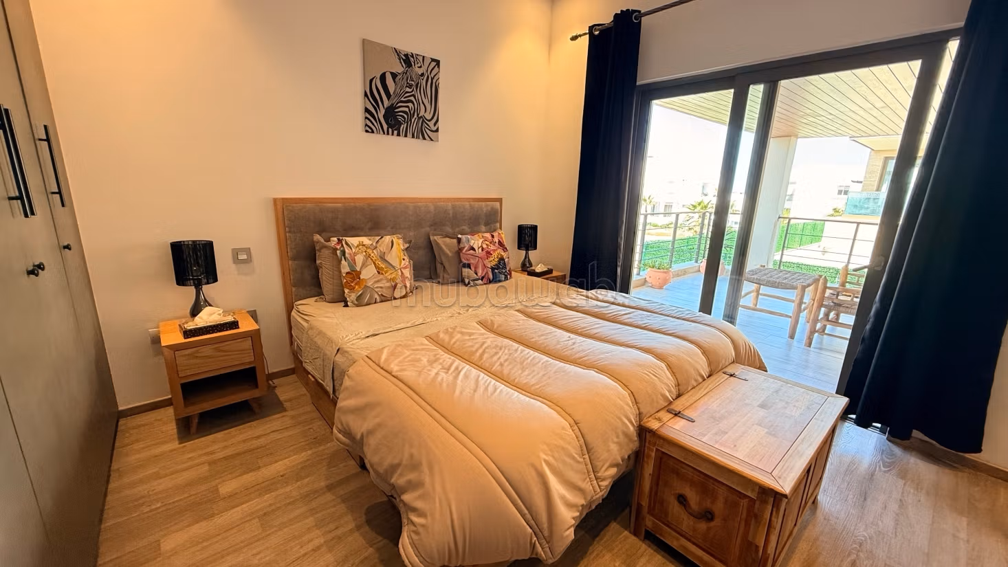Villa di Prestigio in Vendita a Dar Bouazza – Vista Mare e 2 Piscine