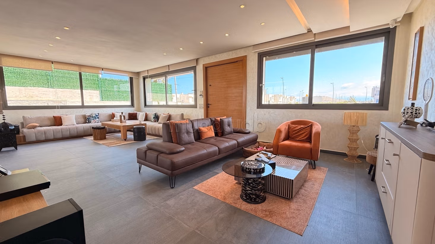 Villa di Prestigio in Vendita a Dar Bouazza – Vista Mare e 2 Piscine