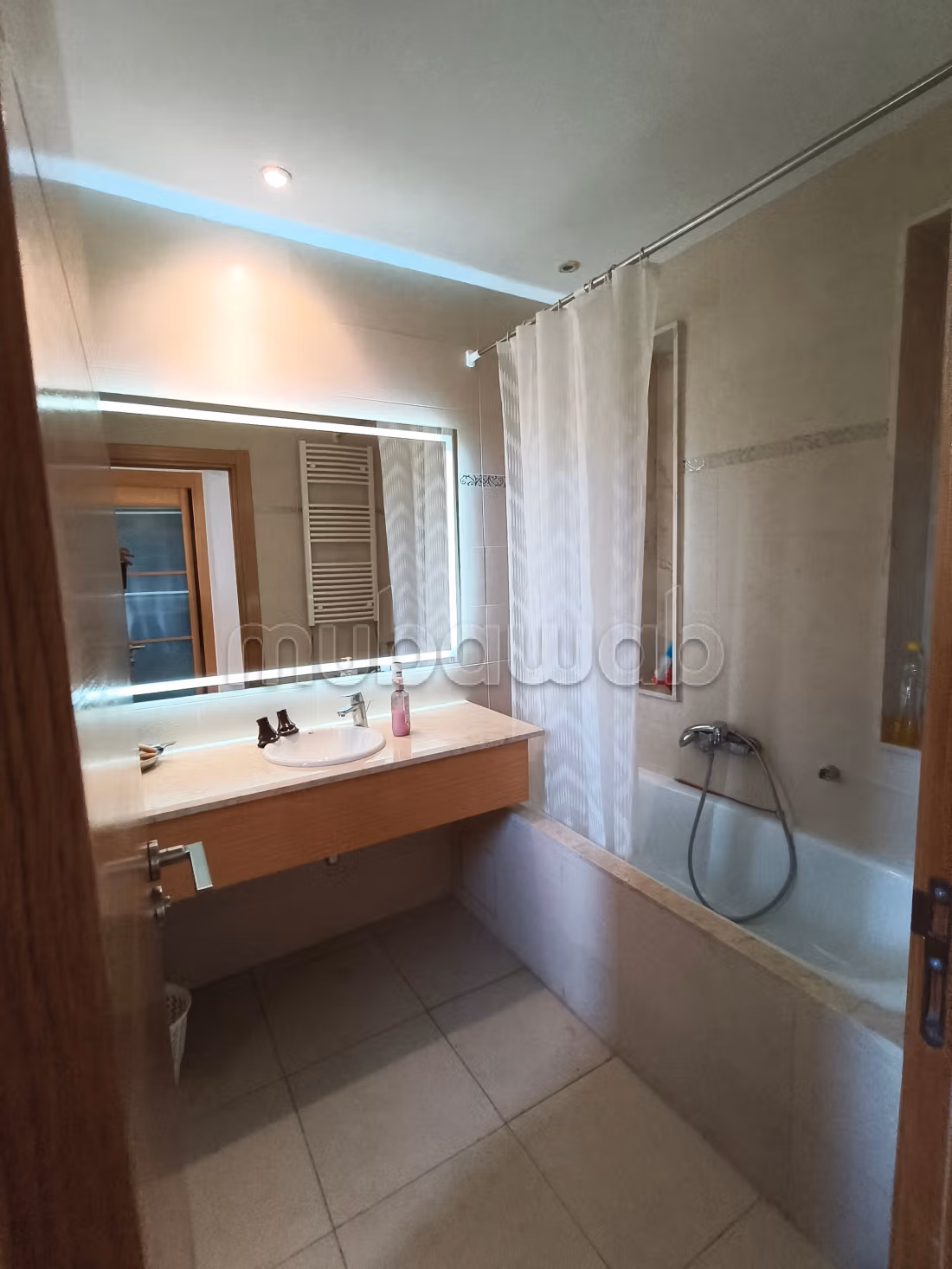 Villa with a view of the golf course in the green city for rent