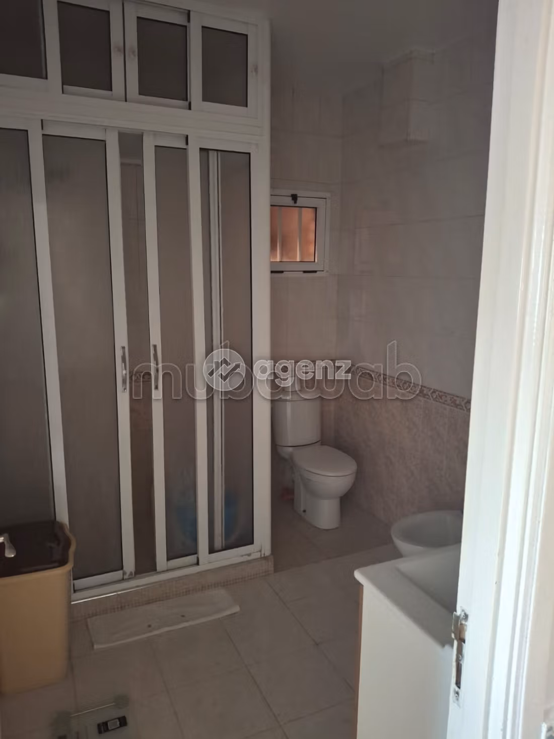 Apartamento en venta 115 m², 3 dormitorios Azib Haj Kaddour Tánger