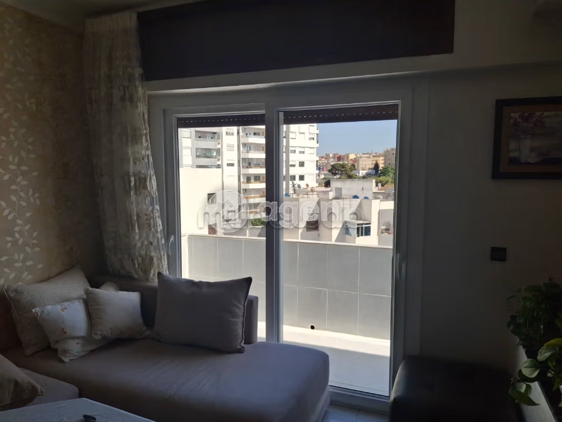 Apartamento en venta 115 m², 3 dormitorios Azib Haj Kaddour Tánger