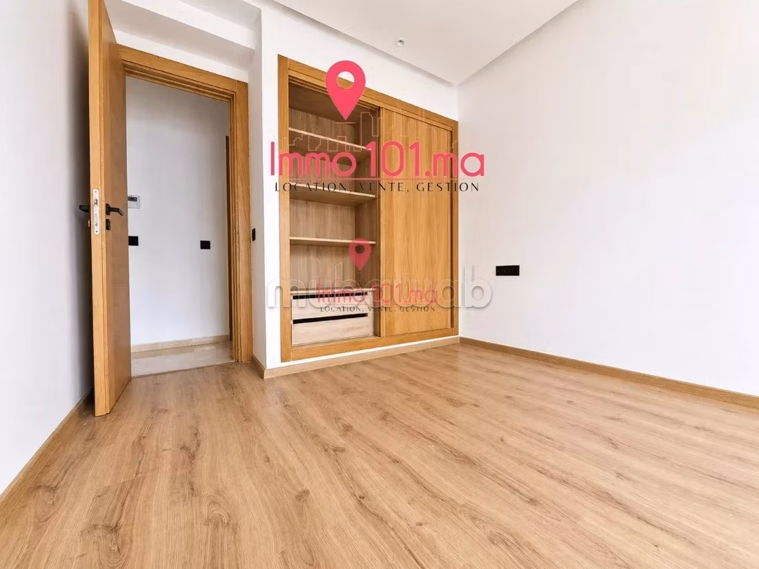 Location appartement neuf à Hay Riad — 4