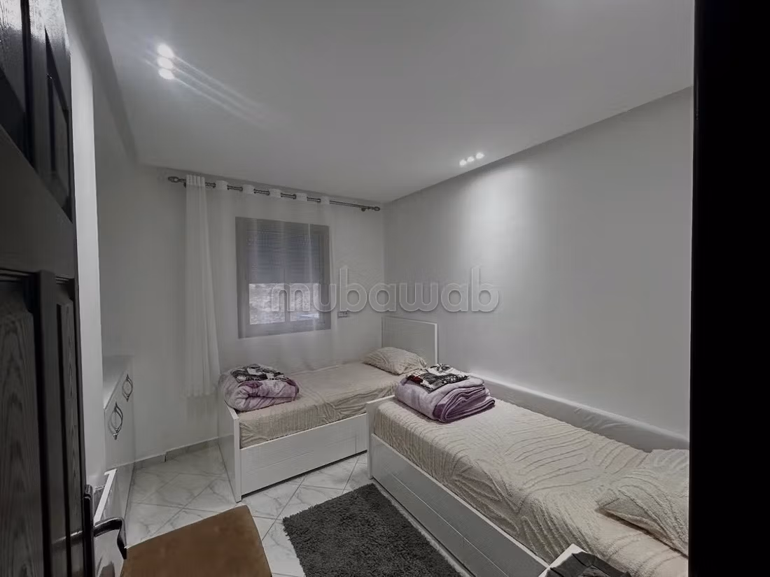 Appartamento in affitto. 2 camere. Arredato