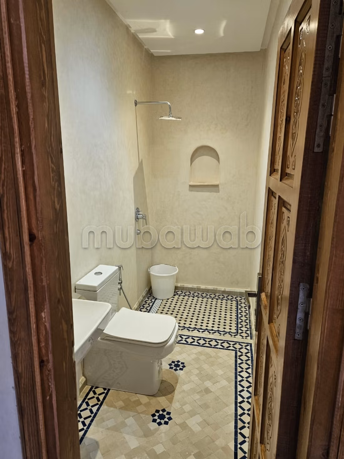 Somptueuse villa à vendre à Mirleft. 
Surface de 185 m². 
Bien meublé