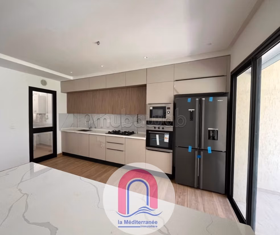 In vendita Triplex S4 con piscina a Gammarth