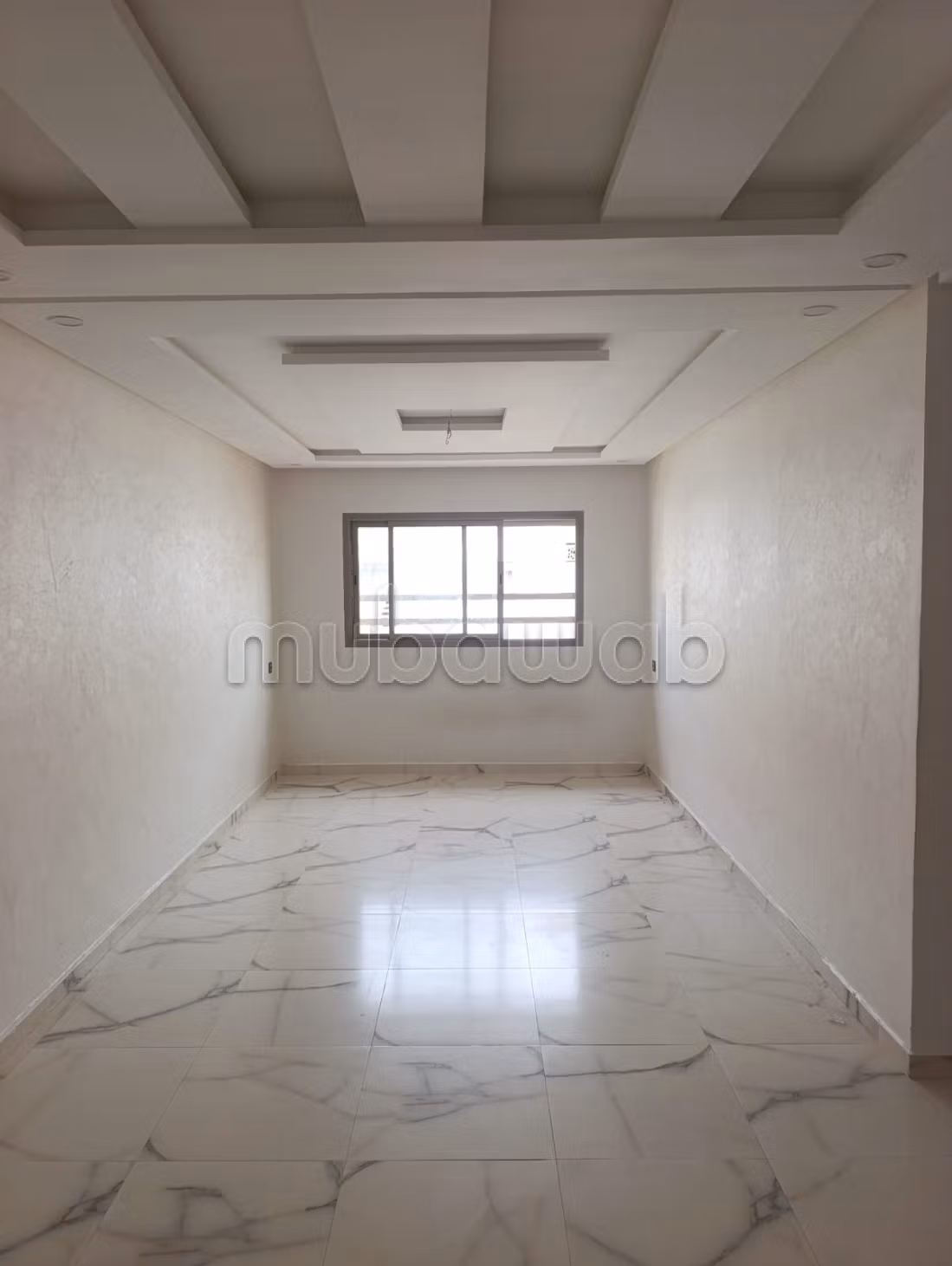 Affitto di un appartamento a Wifak. Superficie di 105 m². Terrazza e ascensore