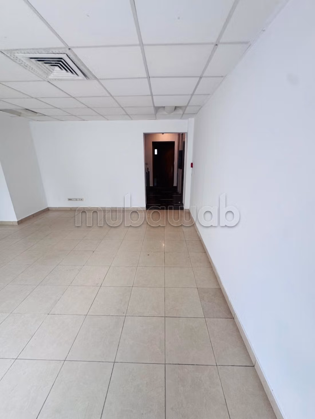 IN AFFITTO Edificio per uffici in Z. I le Kram