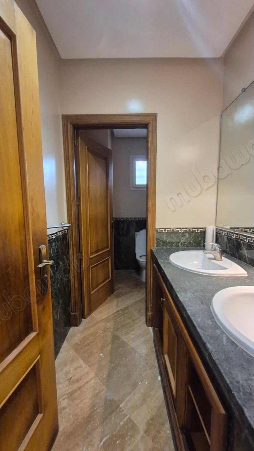 Te koop villa 500m2 Sluitresidentie Aindiab