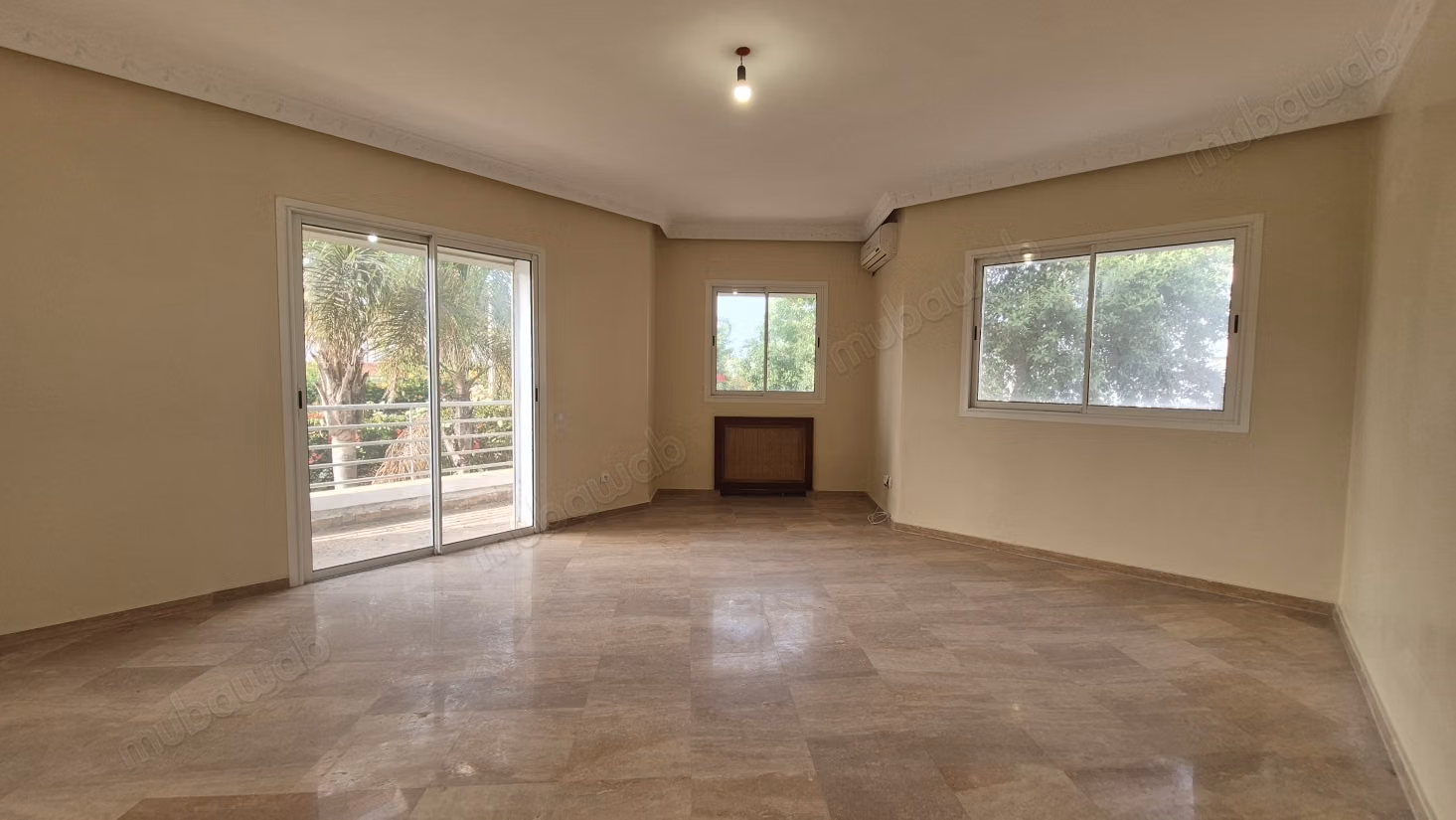 Te koop villa 500m2 Sluitresidentie Aindiab