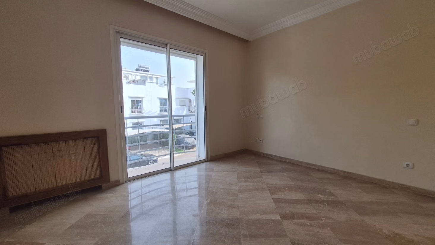 Te koop villa 500m2 Sluitresidentie Aindiab