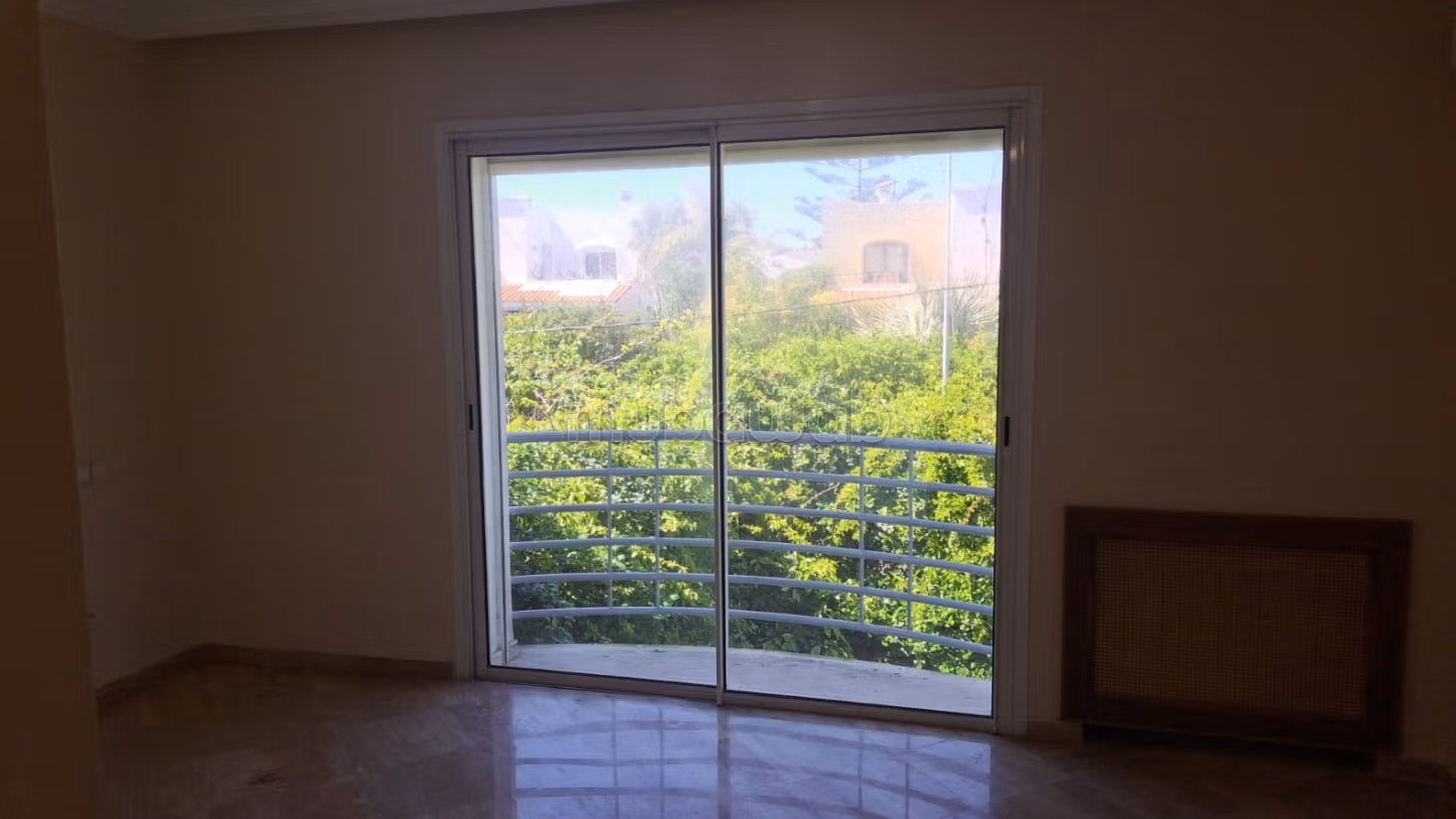 Te koop villa 500m2 Sluitresidentie Aindiab