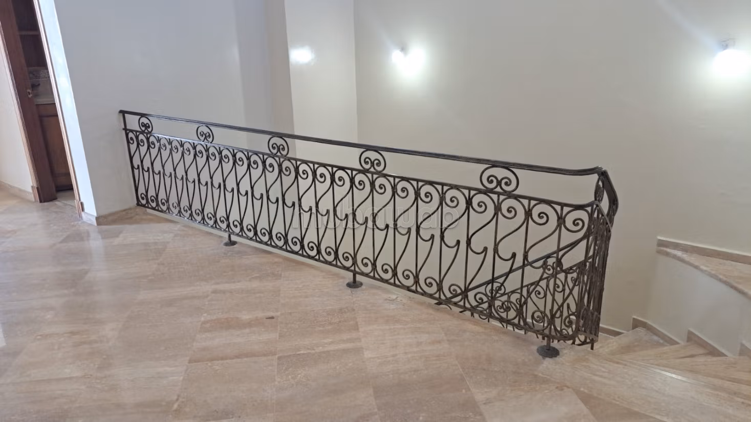 Te koop villa 500m2 Sluitresidentie Aindiab