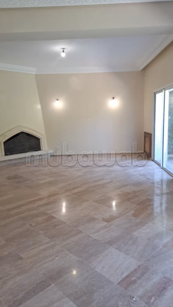 A vendre villa 500m2 
Resid fermée Aindiab