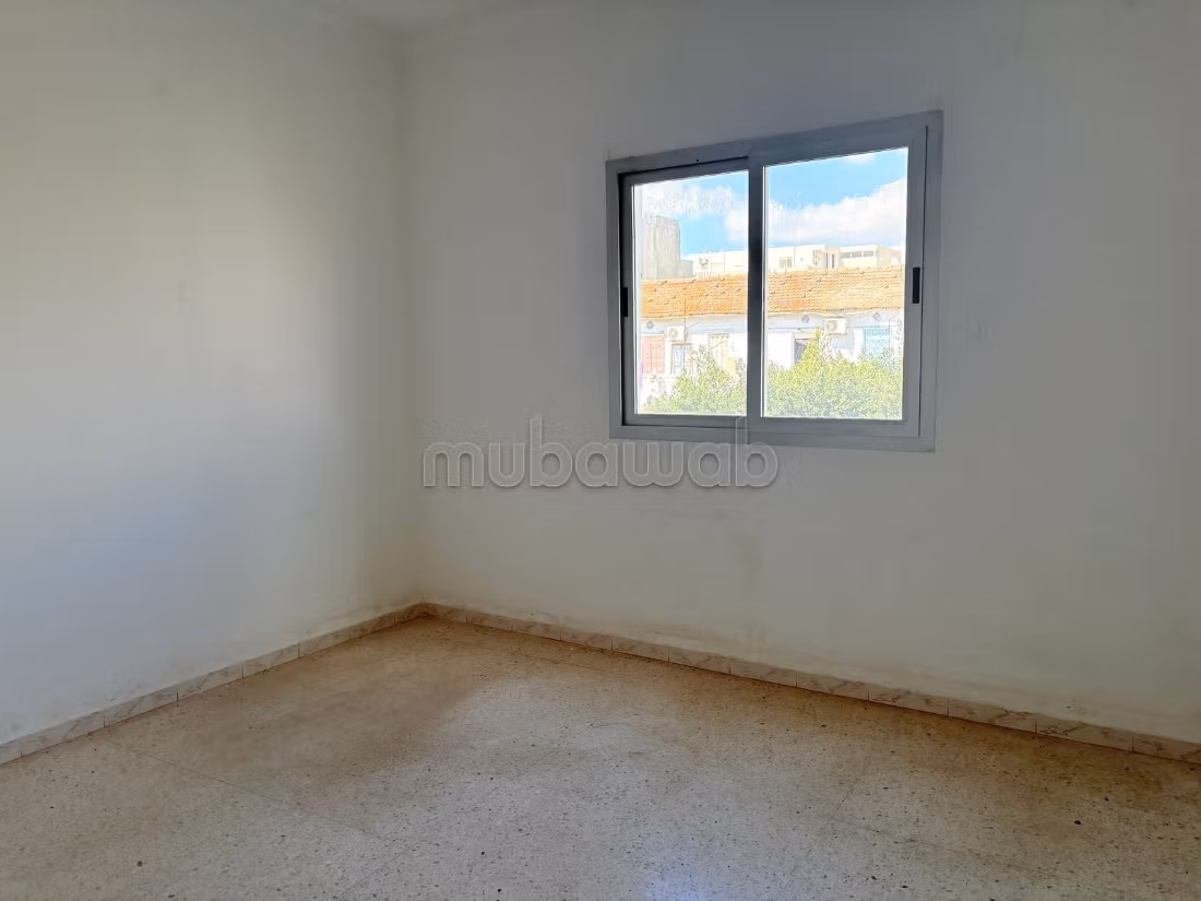 Ufficio in affitto 70 m² a Ben Arous