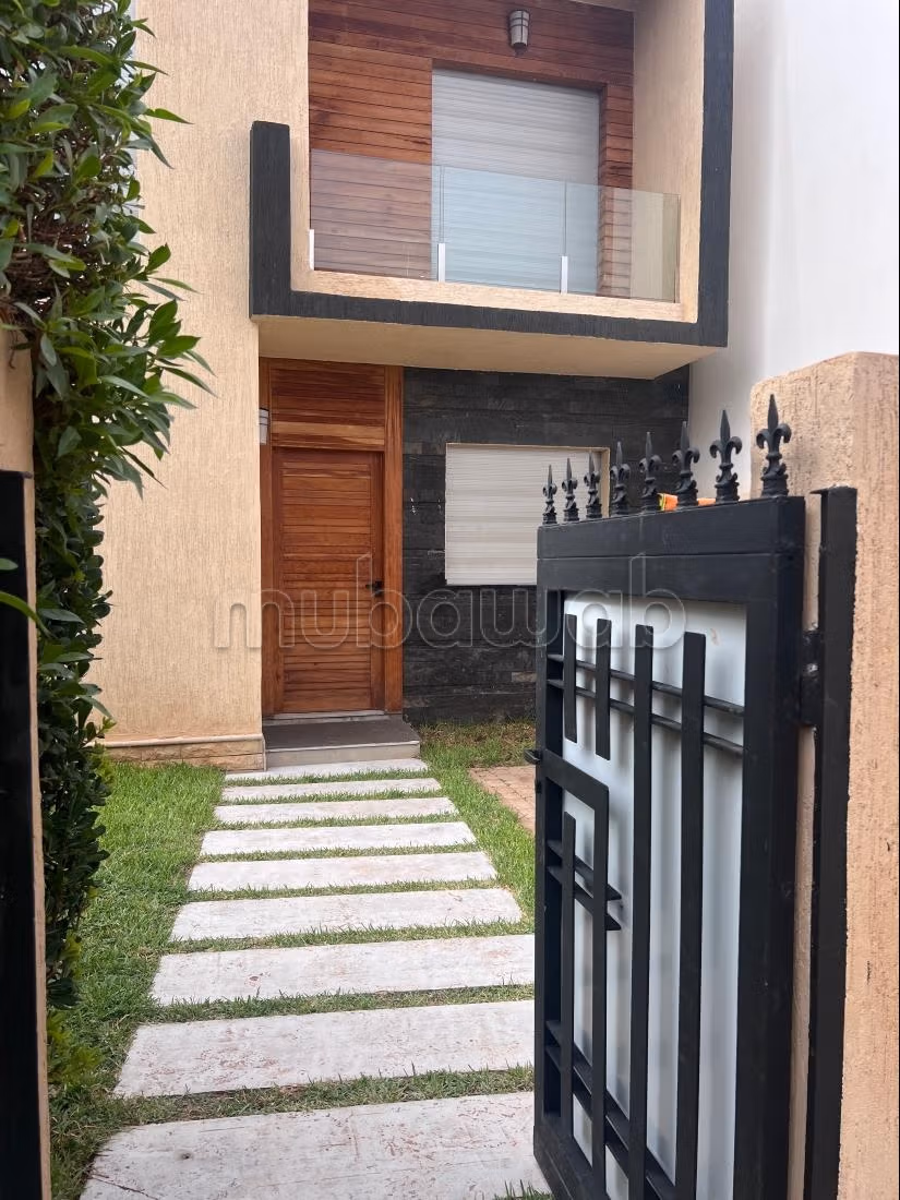 Villa non arredata con piscina in affitto - Dar Bouazza