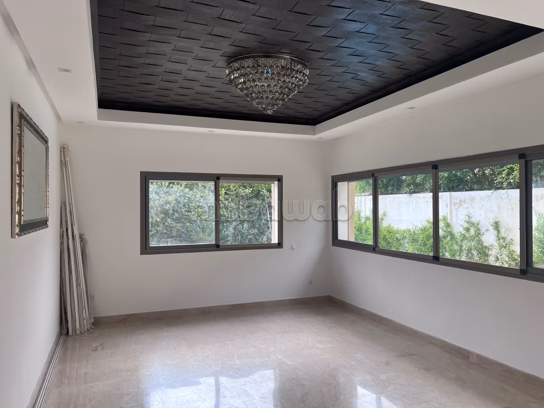 Villa non arredata con piscina in affitto - Dar Bouazza