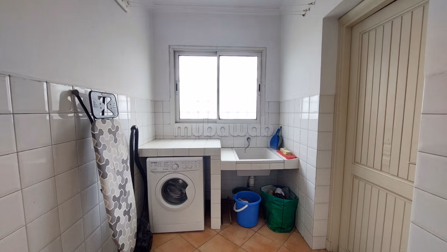 Appartamento di alta classe di 240m² all'ultimo piano senza affacci