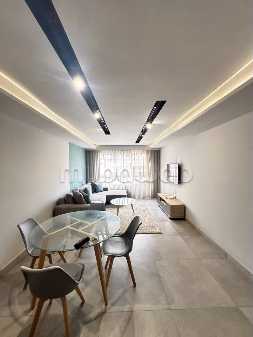 Très bel appartement en face twin center — 3