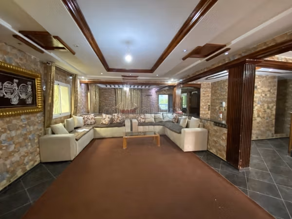 Villa stijl auberge titré