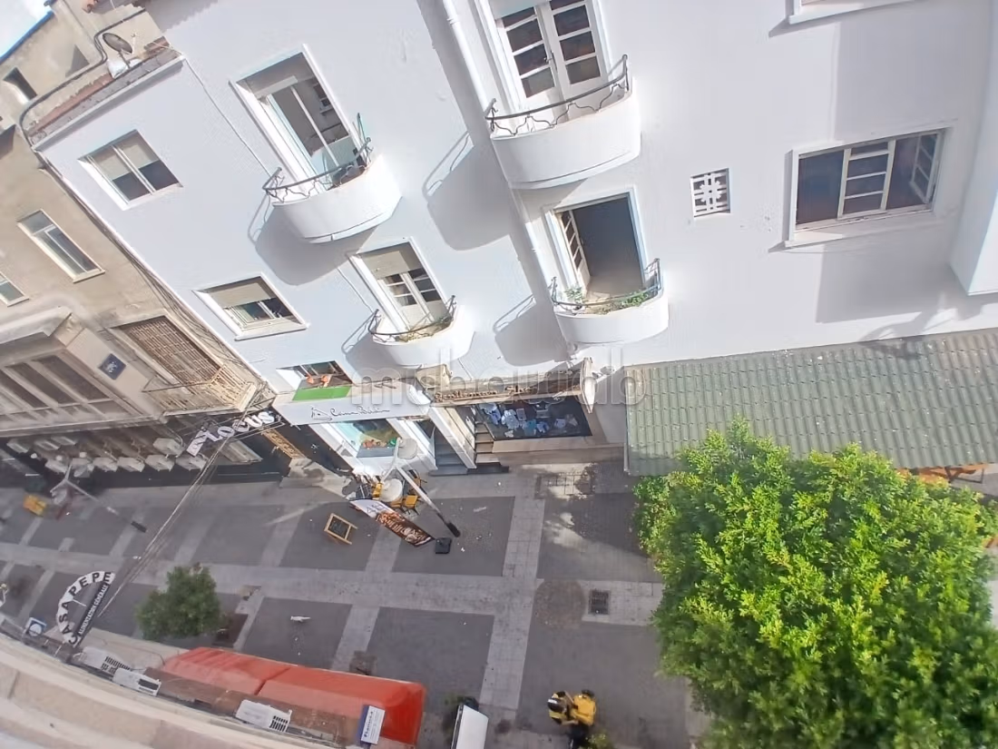 Bureau Vide A Louer Centre Ville 
Tanger